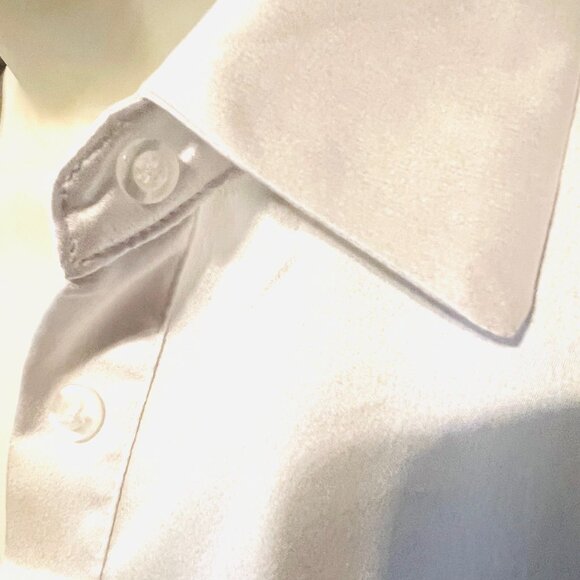 Ellen Tracy Women's X Small White Flowy Sleeves-Collar-Shine-Button Up Long Sl. - Picture 3 of 16